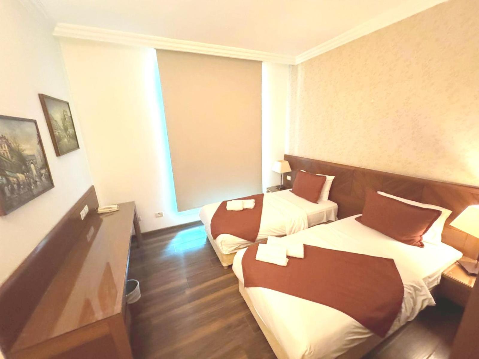 King Suites Hotel Бейрут Екстериор снимка